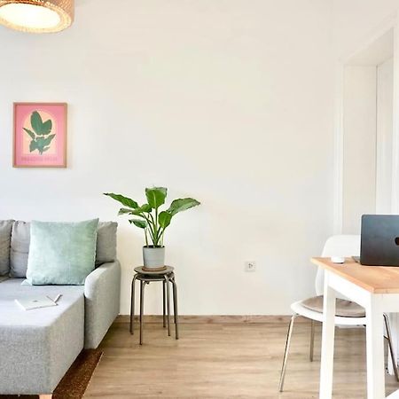 Neu I Moderne Zentrale Wohnung I Netflix I 4 Gaeste Andernach Exterior photo